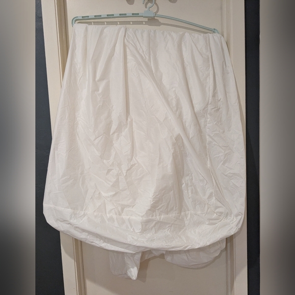 Allerease Zipped Mattress Protector Queen-Size - Picture 11 of 11